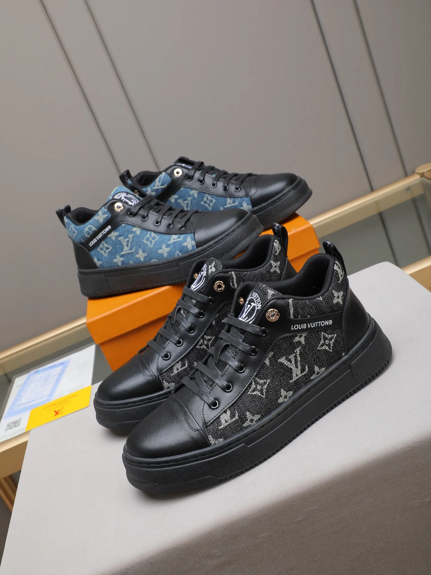 PP420 High Top Men's [LV] High top classic hot style in autumn and winter💝 👣👣Perfect last shape, beautiful design style 💋 💋This winter is no longer cold😢😢Cow leather + LV special material + non-slip and wear-resistant rubber outsole🎩A must-have for trendy men❗Number: 38-44 (45 custom-made) The real thing looks better🎬The real thing looks better👅, two colors to choose from